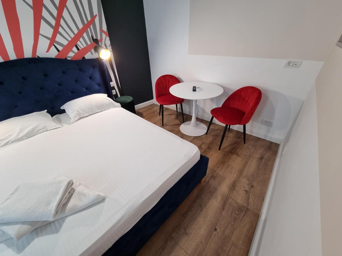בוקרשט Ideal Accommodation City Center מראה חיצוני תמונה