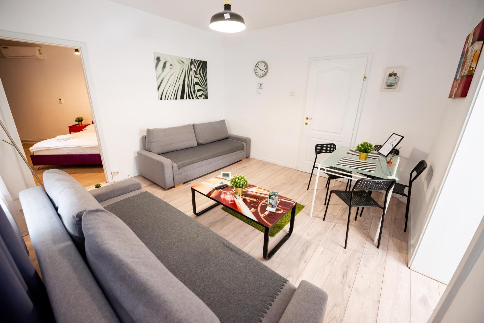 בוקרשט Ideal Accommodation City Center מראה חיצוני תמונה
