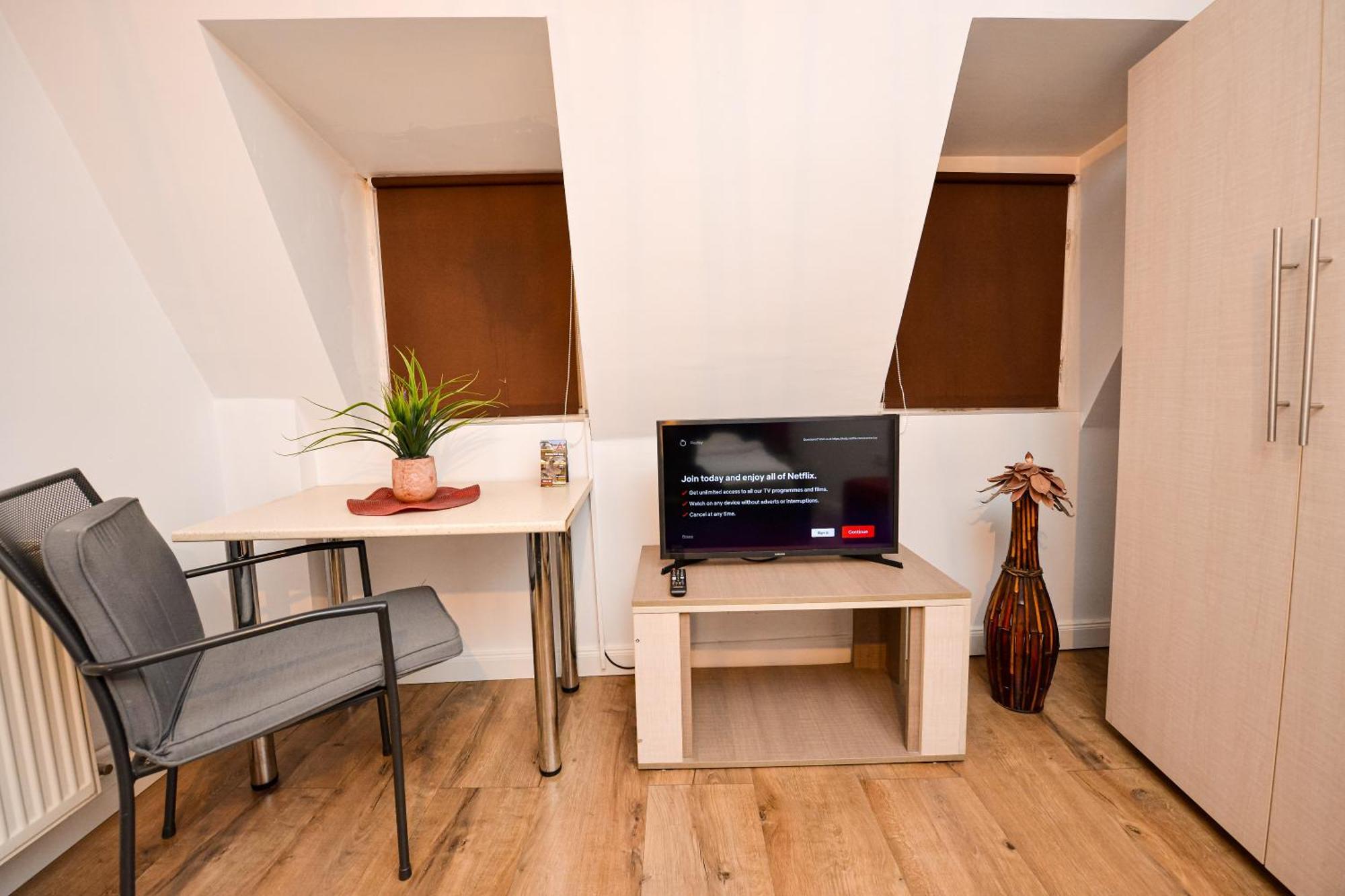 בוקרשט Ideal Accommodation City Center מראה חיצוני תמונה