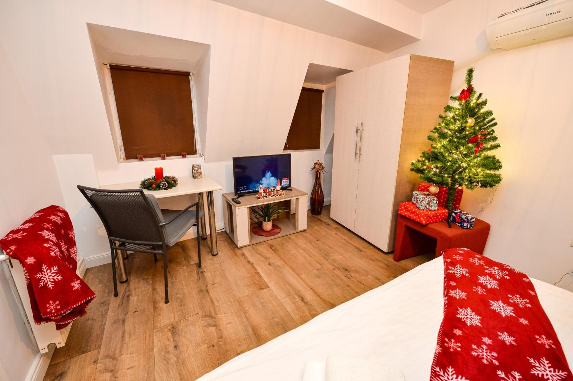 בוקרשט Ideal Accommodation City Center מראה חיצוני תמונה